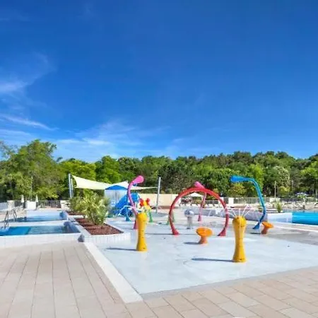 Drago Tours Tent Holiday Sunshine, Lanterna Luxuszelt Poreč