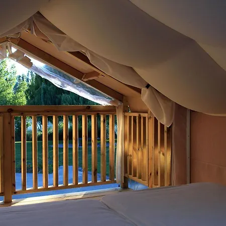 Drago Tours Tent Holiday Sunshine, Lanterna Luxuszelt *